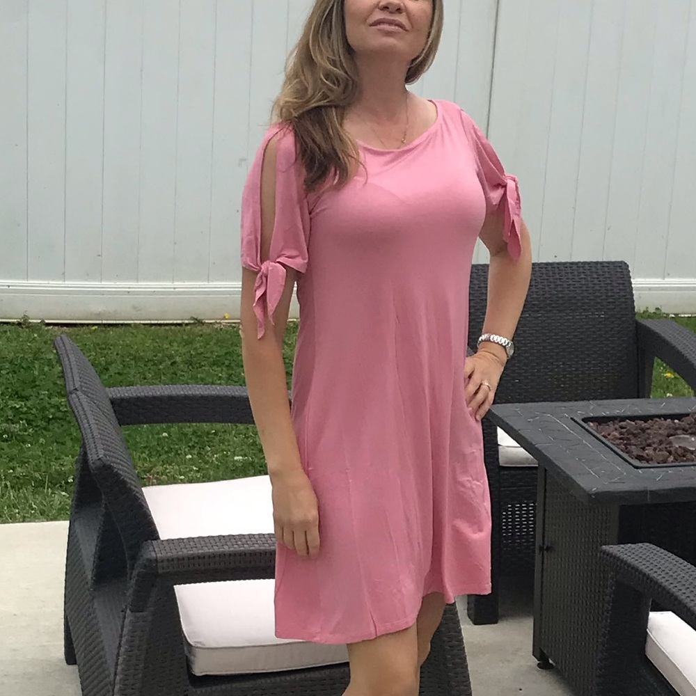 Pink dress